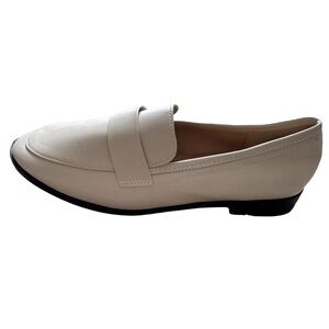 NEW Cream Loafers